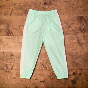 Nike Mint Green Windbreaker Joggers Large White Side Stripes, NWOT!